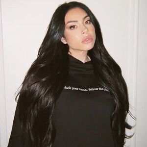 FYMFTP Leila Hormozi LUXURY HOODIE BLACK- L
NWT